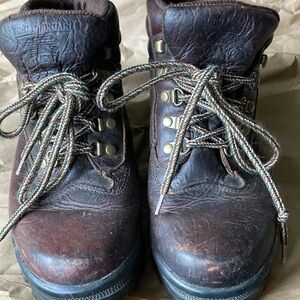 Brown Ankle Boots with Textured Leather and Sturdy Sole